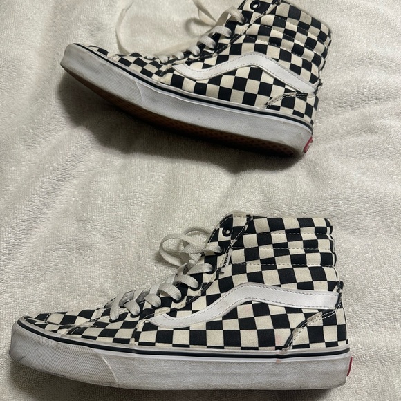Vans High-Top checkered shoes - Picture 3 of 9